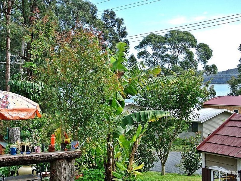 16 Pleasant View Parade, Bundabah NSW 2324