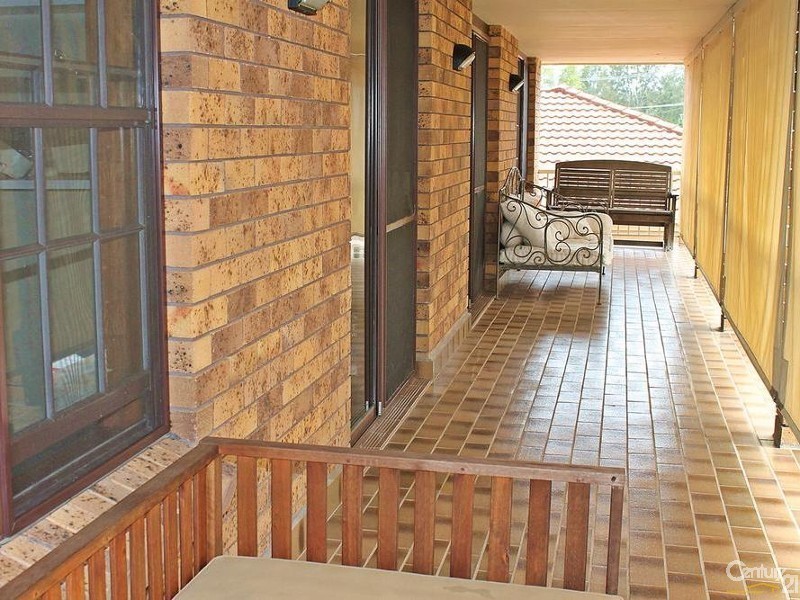 18 Karthena Cres, Hawks Nest NSW 2324