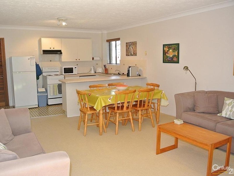 2-4 Jacob St, Tea Gardens NSW 2324