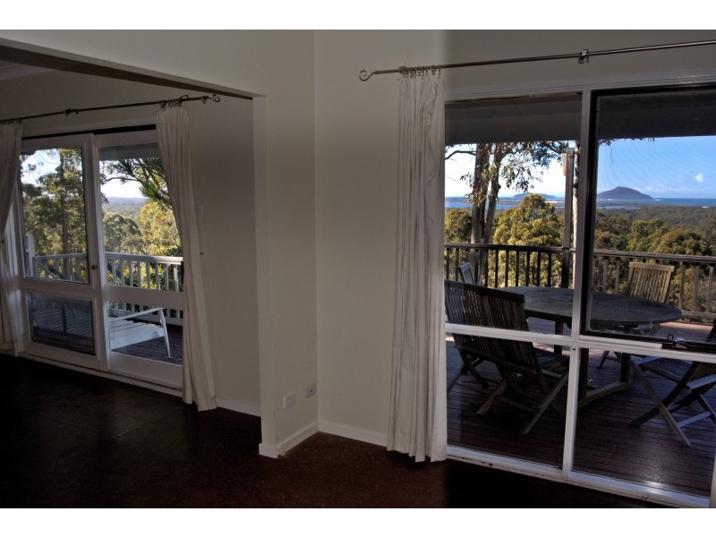 101 Clarke St, Pindimar NSW 2324