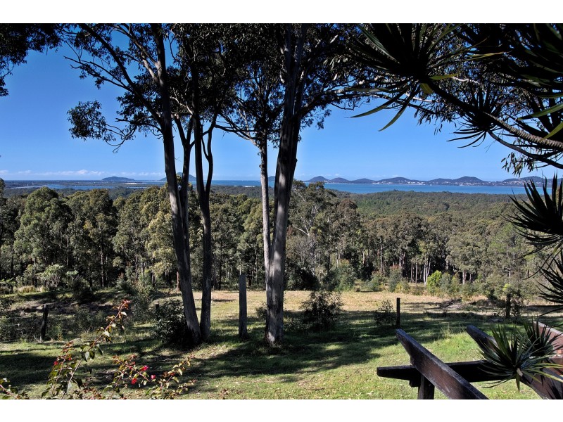 101 Clarke St, Pindimar NSW 2324