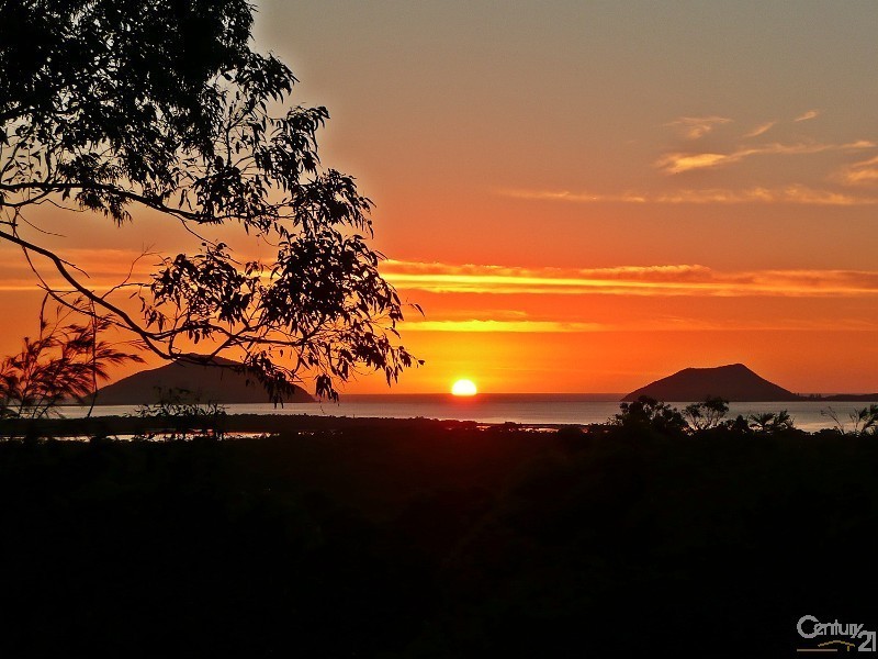 101 Clarke St, Pindimar NSW 2324