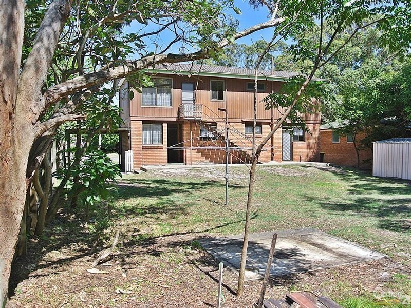 16 Cooloon St, Hawks Nest NSW 2324