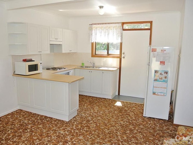16 Cooloon St, Hawks Nest NSW 2324