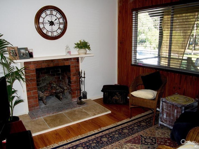 7 Central Ave, Bundabah NSW 2324