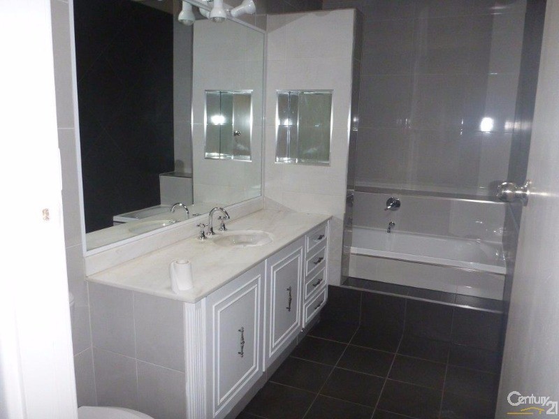 77 Booner St, Hawks Nest NSW 2324