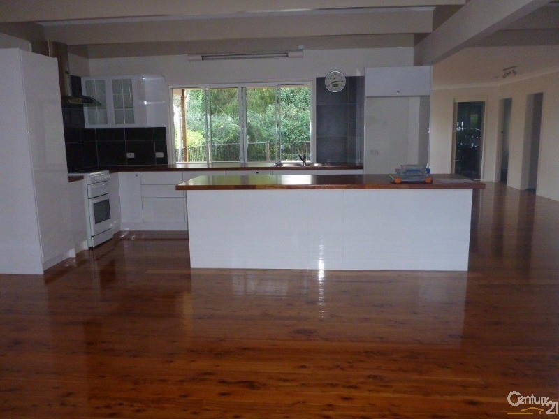 77 Booner St, Hawks Nest NSW 2324