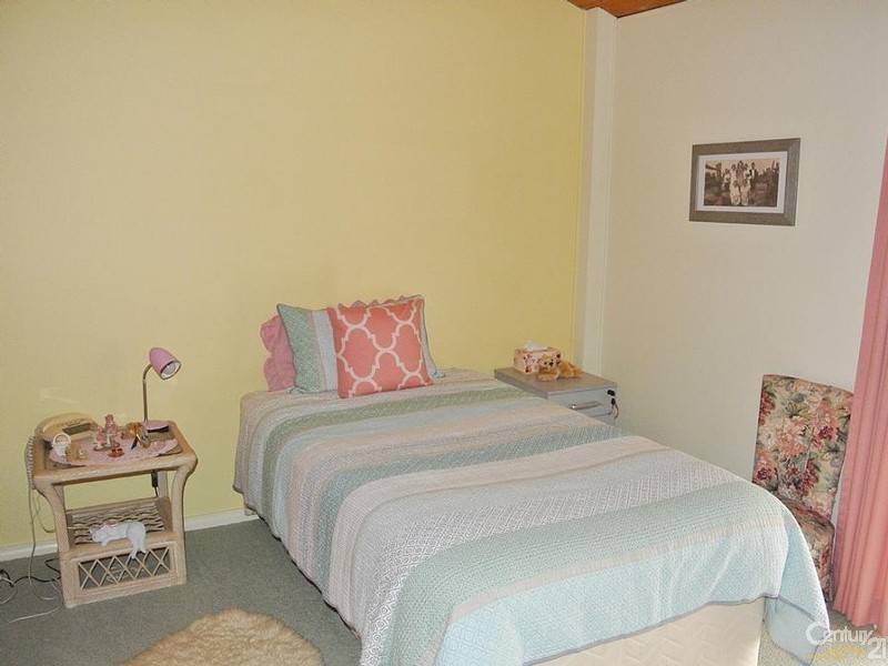11 Second Ave, Bundabah NSW 2324