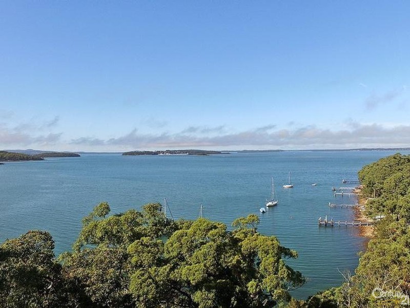 44 Point Ct, North Arm Cove NSW 2324