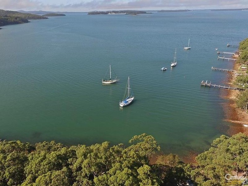 44 Point Ct, North Arm Cove NSW 2324