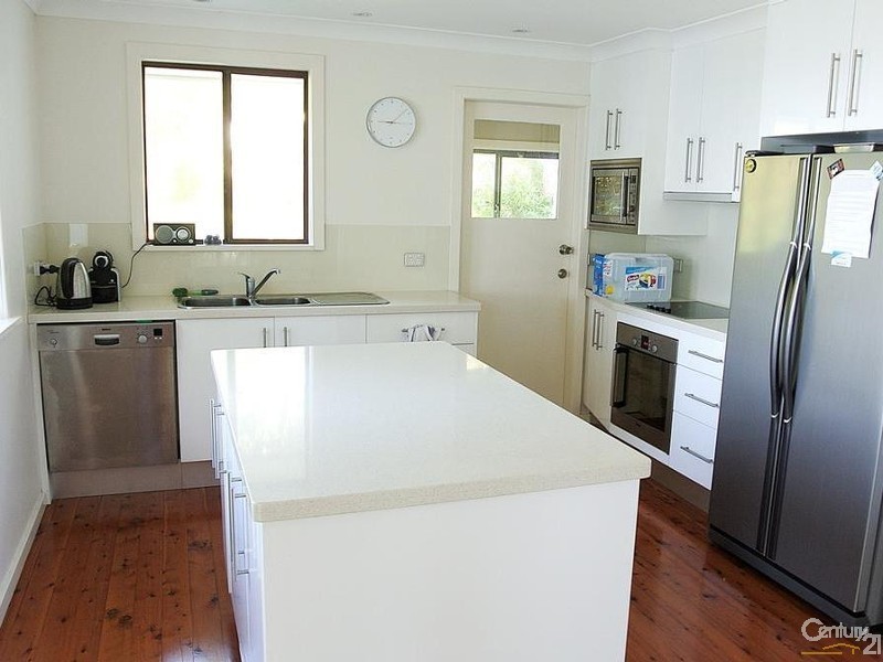 44 Point Ct, North Arm Cove NSW 2324