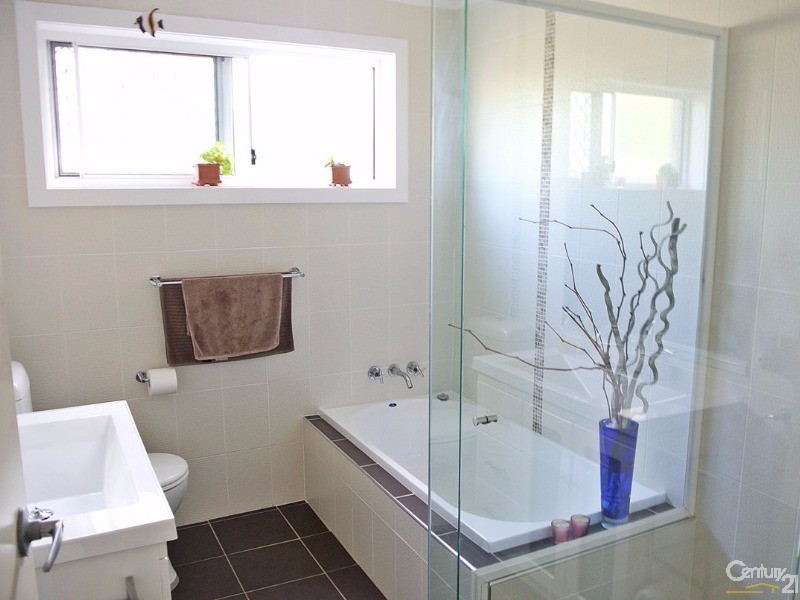 1/3 Coupland Avenue, Tea Gardens NSW 2324