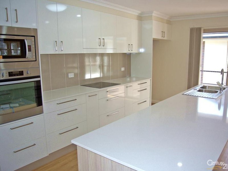 25 Leeward Ct, Tea Gardens NSW 2324