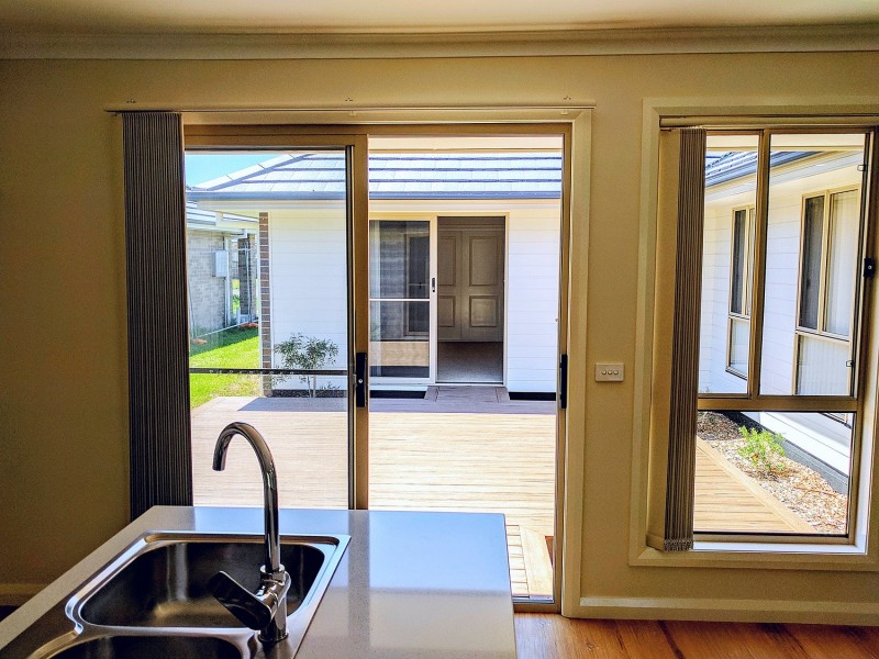 25 Leeward Ct, Tea Gardens NSW 2324