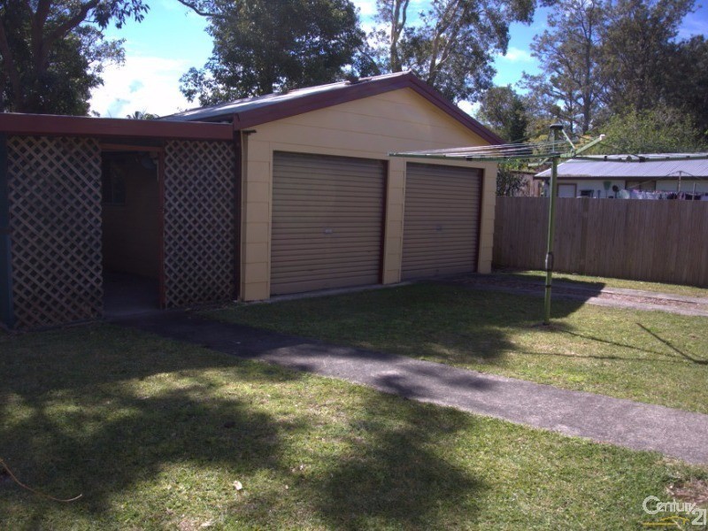 23 Motum Ave, Tea Gardens NSW 2324