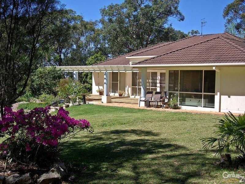5 Kooraru Close, Tea Gardens NSW 2324