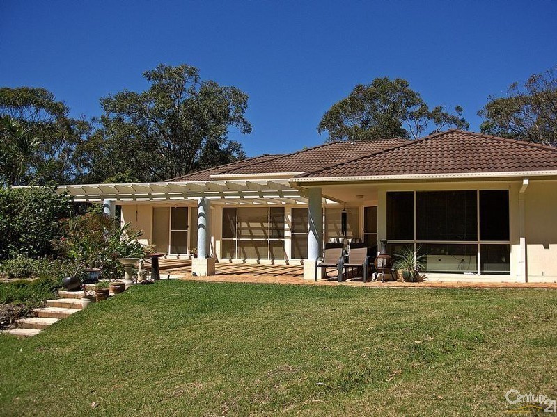5 Kooraru Close, Tea Gardens NSW 2324