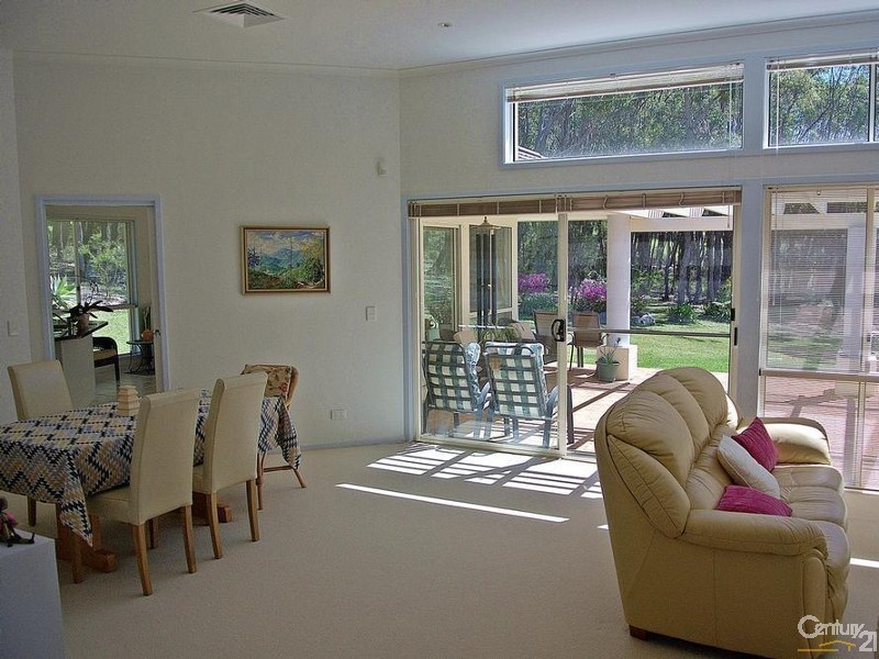 5 Kooraru Close, Tea Gardens NSW 2324