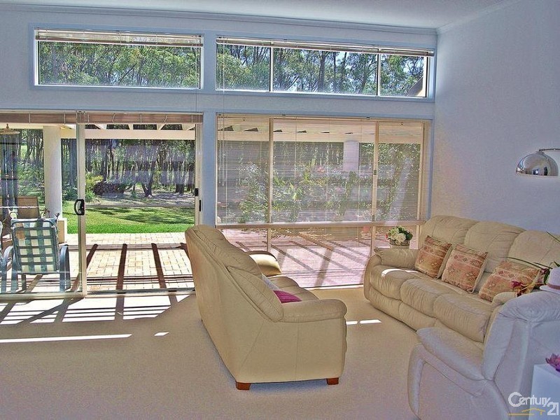5 Kooraru Close, Tea Gardens NSW 2324