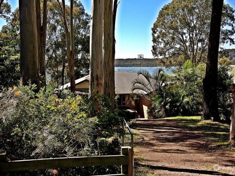 56 Eastslope Way, North Arm Cove NSW 2324