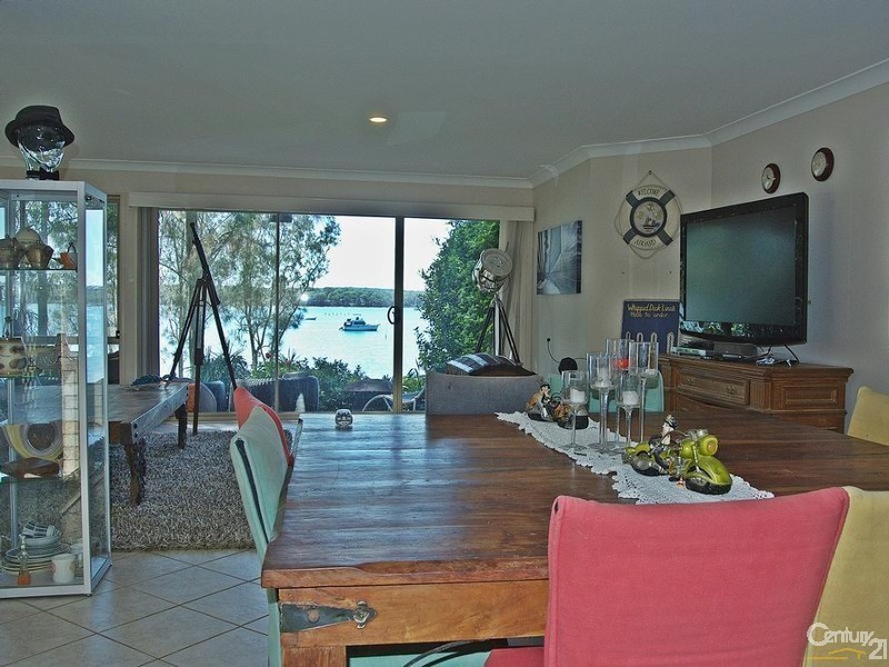 56 Eastslope Way, North Arm Cove NSW 2324