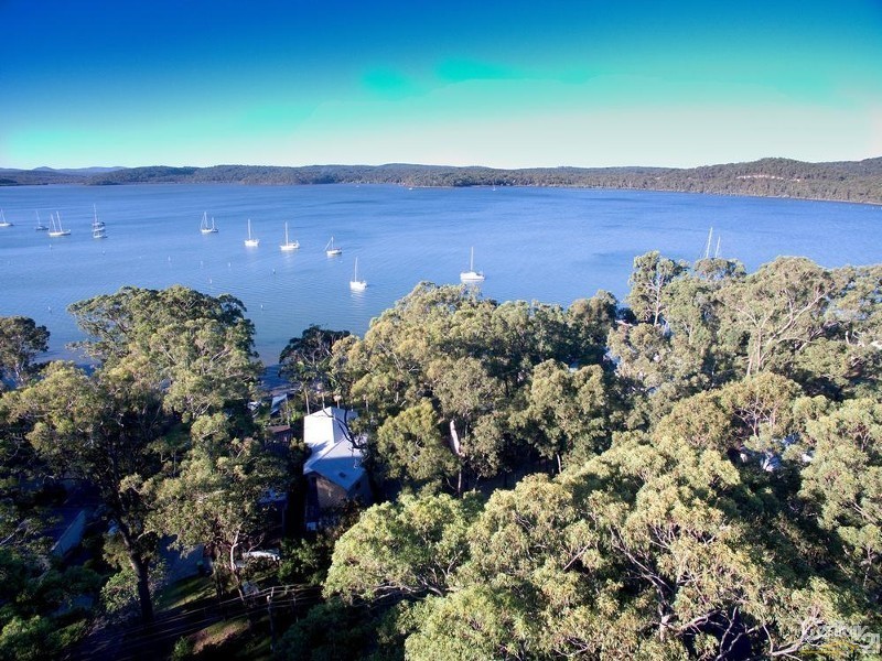 84 Eastslope Way, North Arm Cove NSW 2324