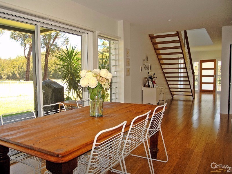 9 Ringland Close, Tea Gardens NSW 2324