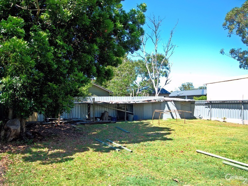 26 Coupland Avenue, Tea Gardens NSW 2324