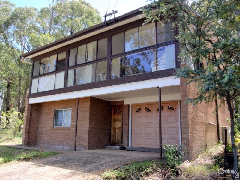 13 Cove Blvd, North Arm Cove NSW 2324