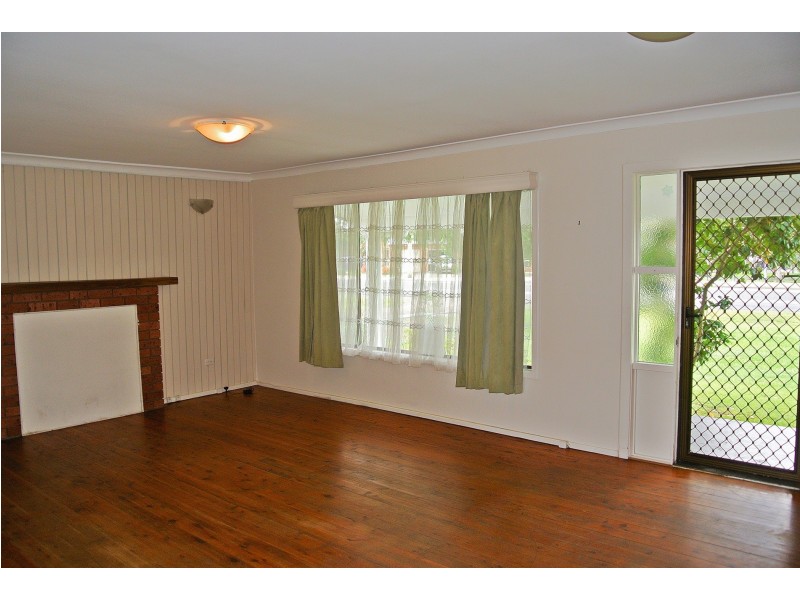 27 Myall St, Tea Gardens NSW 2324