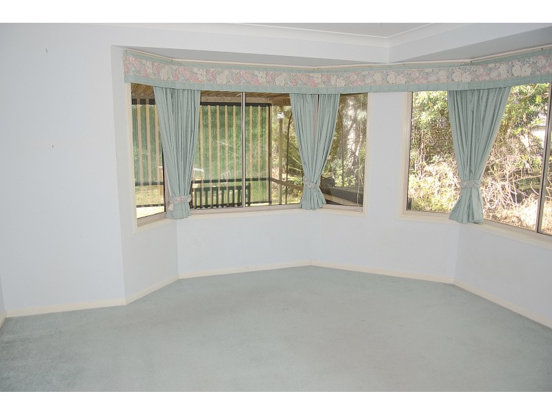 2 Admiralty Ave, Tea Gardens NSW 2324