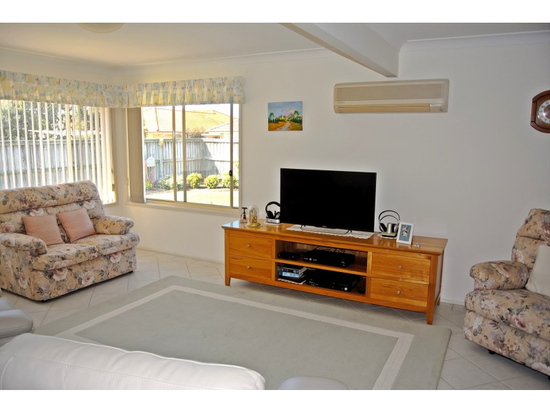 4 Stockmans Way, Tea Gardens NSW 2324