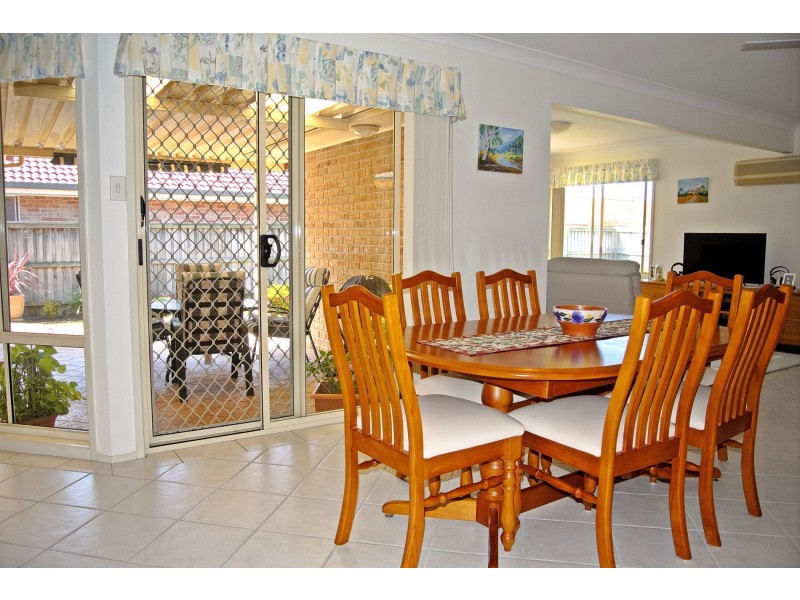 4 Stockmans Way, Tea Gardens NSW 2324