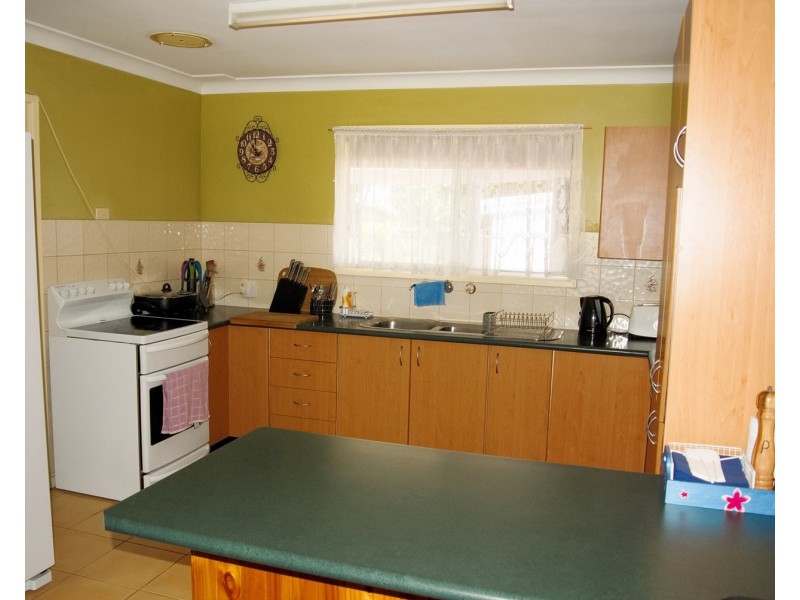 26 Coupland Ave, Tea Gardens NSW 2324