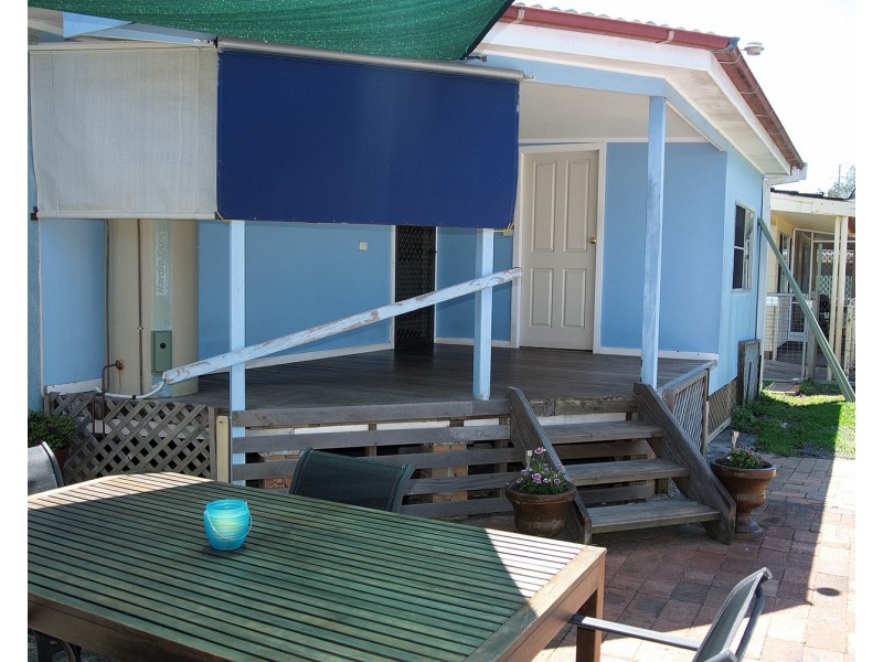 26 Coupland Ave, Tea Gardens NSW 2324