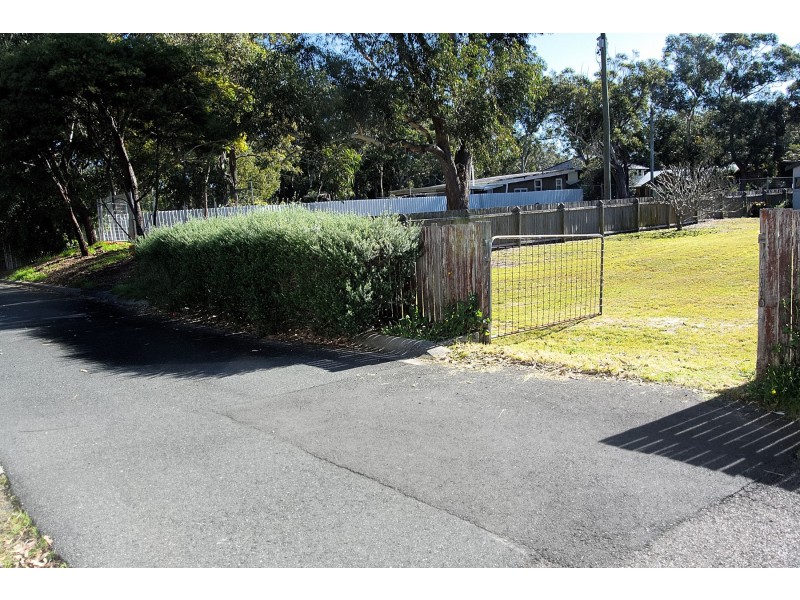 28 Yamba St, Hawks Nest NSW 2324