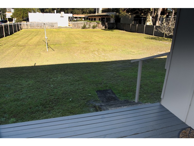 28 Yamba St, Hawks Nest NSW 2324