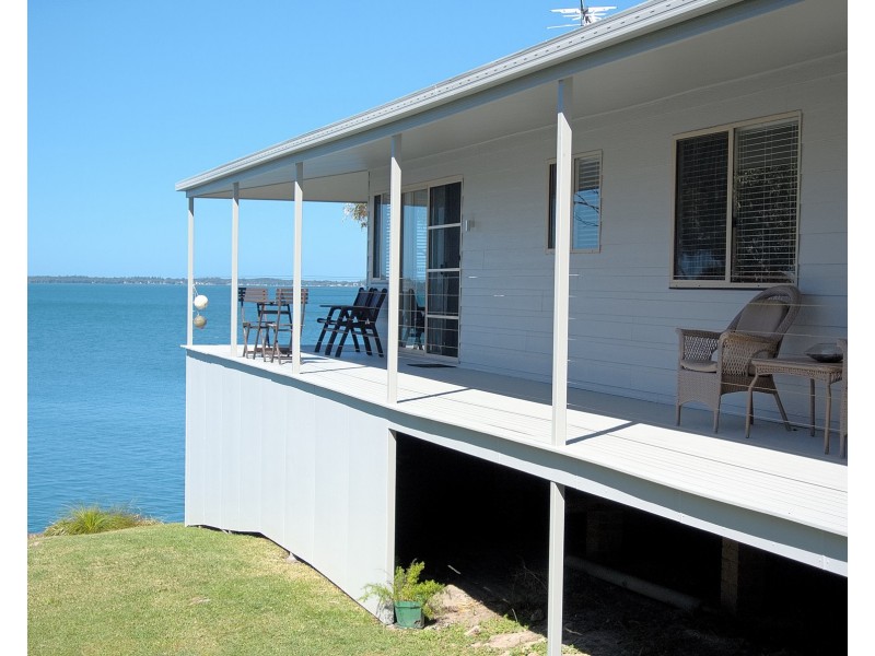 8 The Esplanade, North Arm Cove NSW 2324