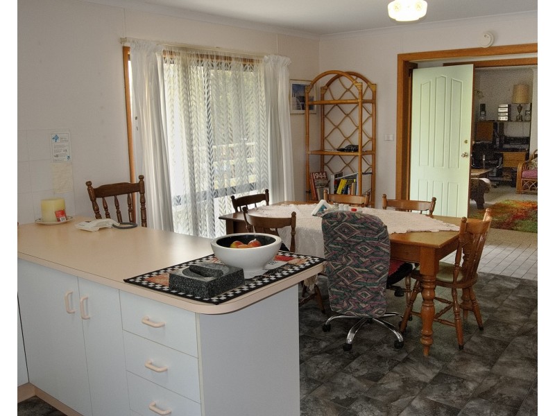 11 Bundabah Rd, Bundabah NSW 2324