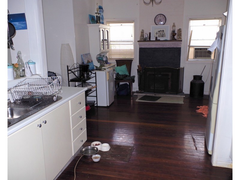 11 Central Ave, Bundabah NSW 2324