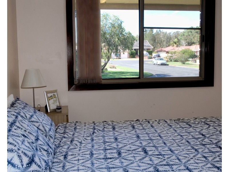 6 Higgins Close, Tea Gardens NSW 2324