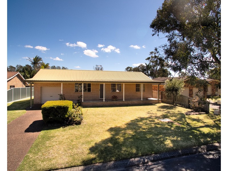 6 Higgins Close, Tea Gardens NSW 2324