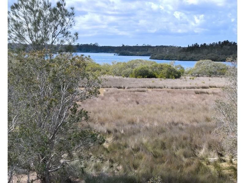 2 Sanctuary Close, Tea Gardens NSW 2324