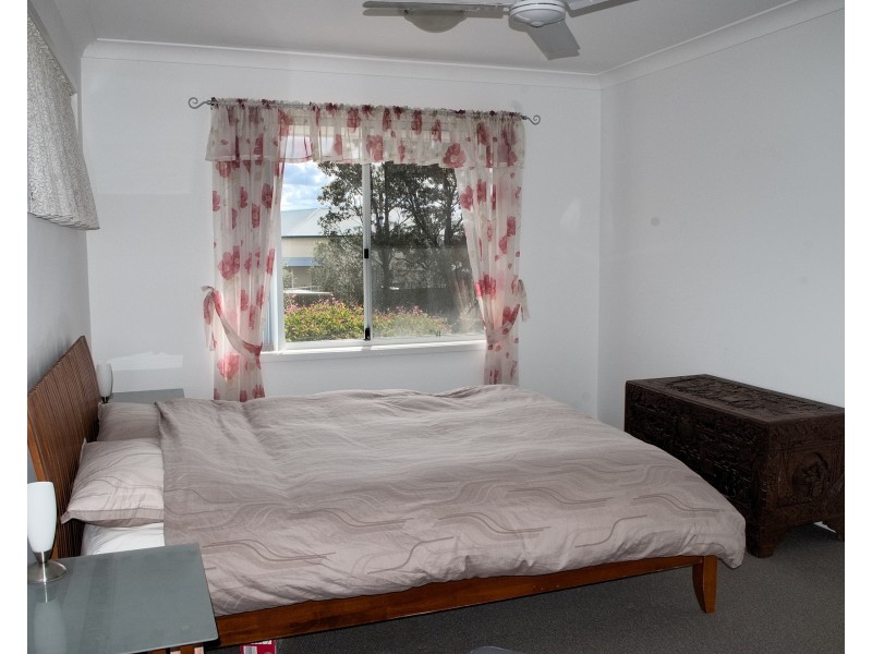 2 Sanctuary Close, Tea Gardens NSW 2324