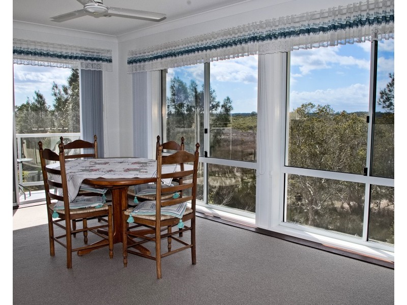 2 Sanctuary Close, Tea Gardens NSW 2324