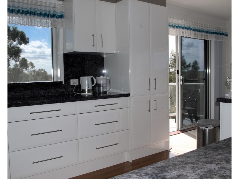 2 Sanctuary Close, Tea Gardens NSW 2324