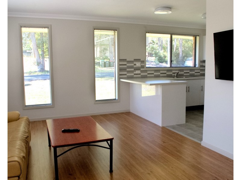 25 Dolphin Ave, Hawks Nest NSW 2324