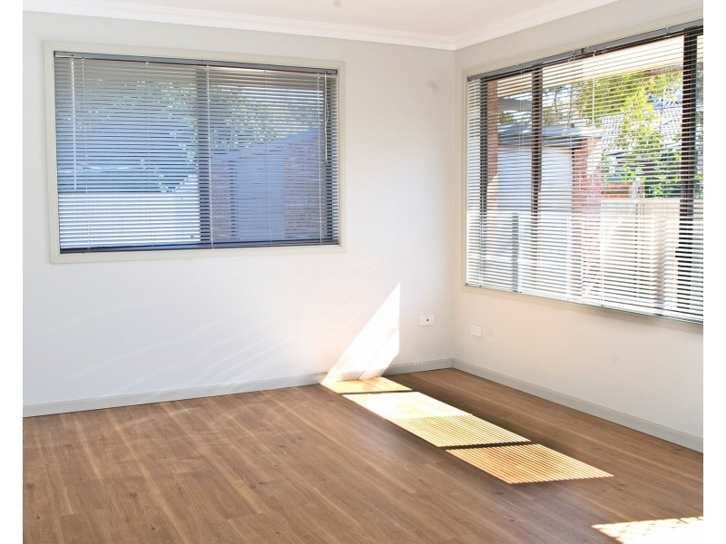 25 Dolphin Ave, Hawks Nest NSW 2324