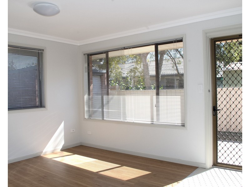 25 Dolphin Ave, Hawks Nest NSW 2324