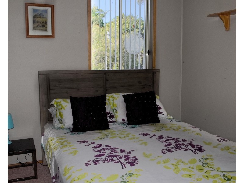 26 Mermaid Ave, Hawks Nest NSW 2324